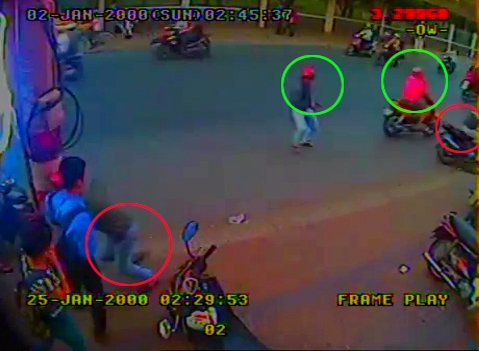 Trinh sát truy đuổi 3 tên trộm xe máy như phim hành động